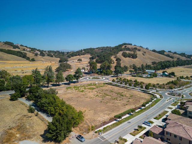 0000 Hecker Pass, Gilroy, CA 95020
