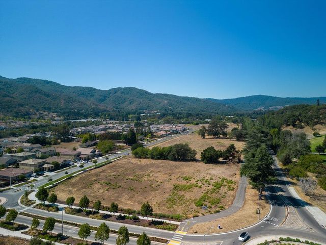 0000 Hecker Pass, Gilroy, CA 95020