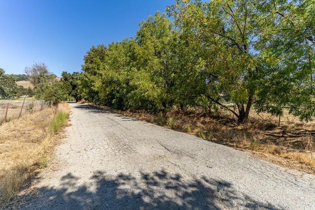 0000 Hecker Pass, Gilroy, CA 95020