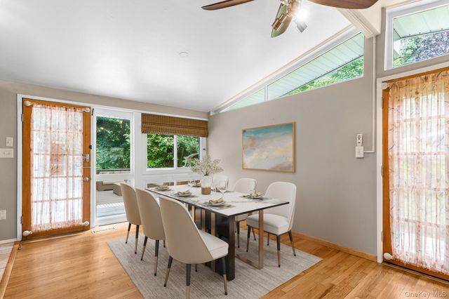 44 White House Road, White Plains, NY 10607
