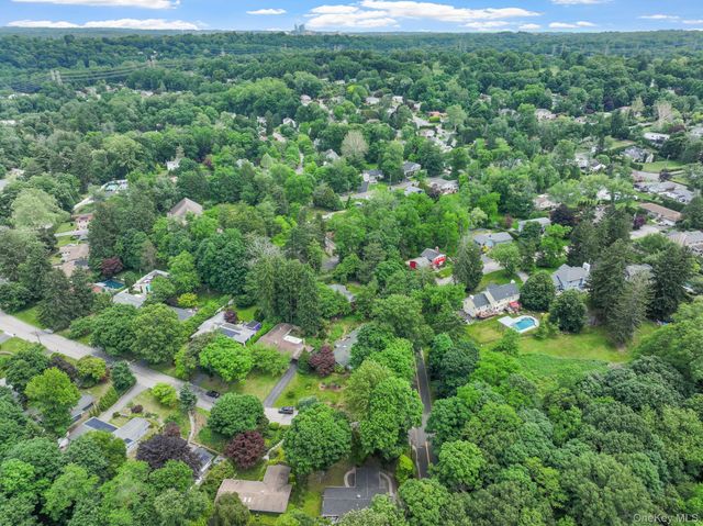 44 White House Road, White Plains, NY 10607