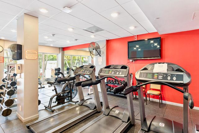 3333 NE 34th Street 1418, Fort Lauderdale, FL 33308
