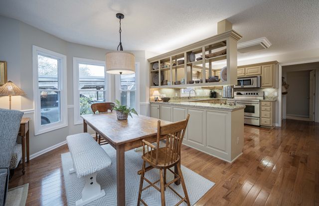 402 Richard Rd, Murfreesboro, TN 37129