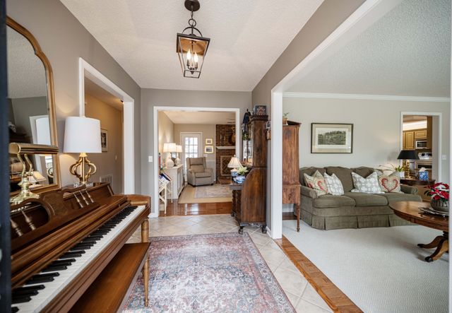 402 Richard Rd, Murfreesboro, TN 37129