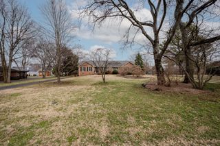 402 Richard Rd, Murfreesboro, TN 37129