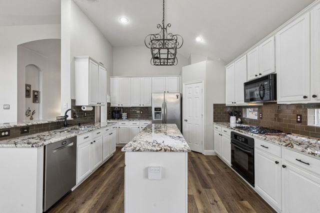 1809 Grand Canyon Way, Allen, TX 75002