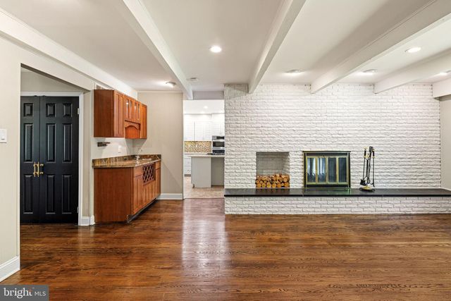 1025 OWL LN, Cherry Hill, NJ 08003