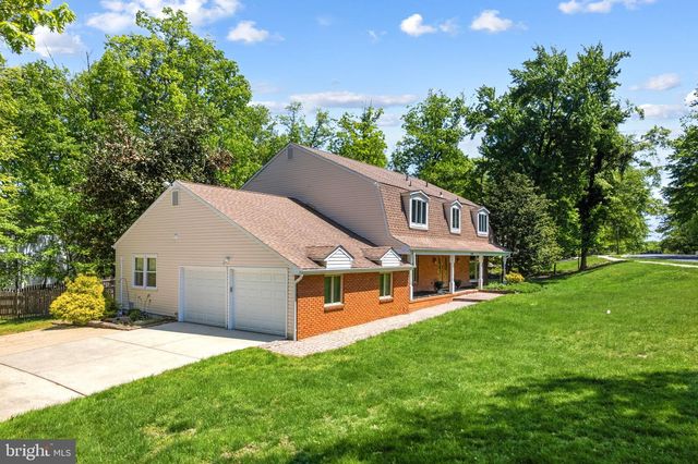 1025 OWL LN, Cherry Hill, NJ 08003