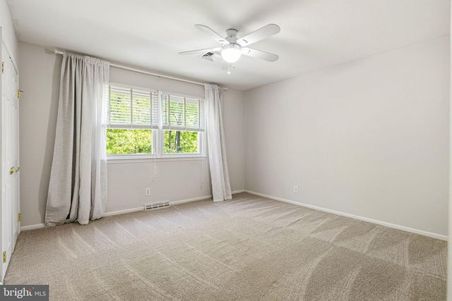 1025 OWL LN, Cherry Hill, NJ 08003