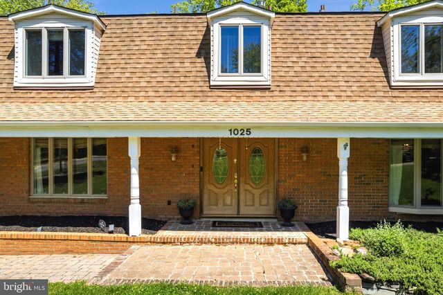 1025 OWL LN, Cherry Hill, NJ 08003