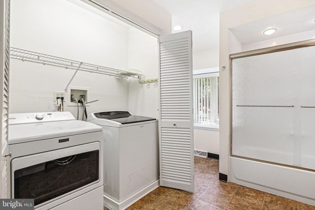 1025 OWL LN, Cherry Hill, NJ 08003