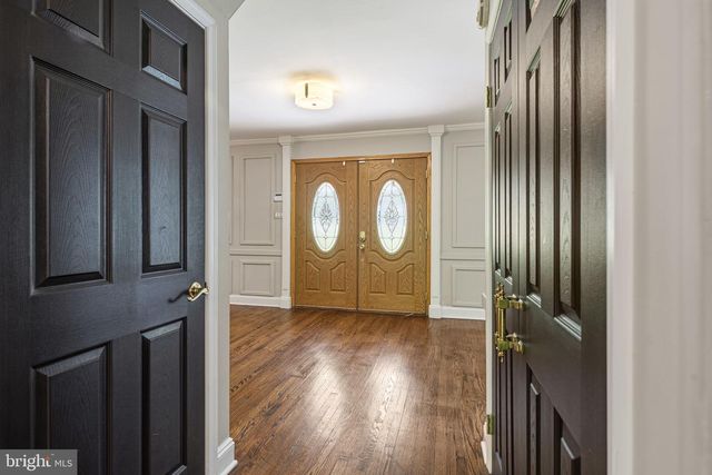1025 OWL LN, Cherry Hill, NJ 08003