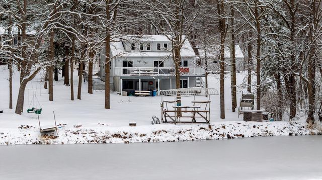 15307 Pine Shores Road, Brainerd, MN 56401