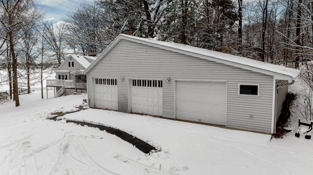 15307 Pine Shores Road, Brainerd, MN 56401