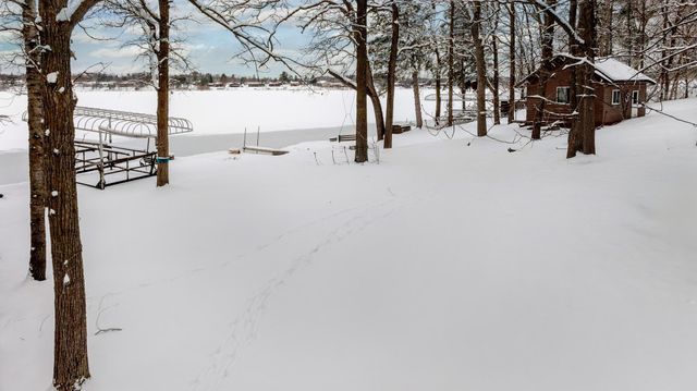 15307 Pine Shores Road, Brainerd, MN 56401