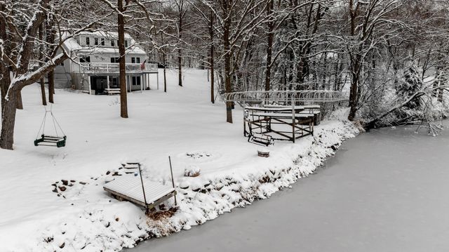 15307 Pine Shores Road, Brainerd, MN 56401