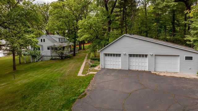 15307 Pine Shores Road, Brainerd, MN 56401