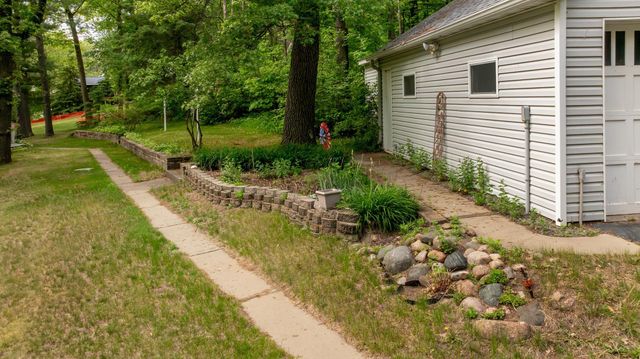 15307 Pine Shores Road, Brainerd, MN 56401