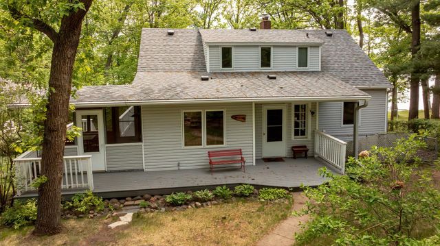 15307 Pine Shores Road, Brainerd, MN 56401