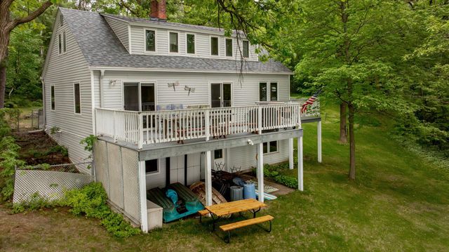 15307 Pine Shores Road, Brainerd, MN 56401