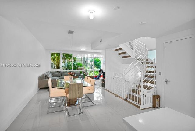 1000 99th Street 14, Bay Harbor Islands, FL 33154