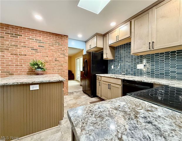 307 Strecker Lane, Marietta, OH 45750