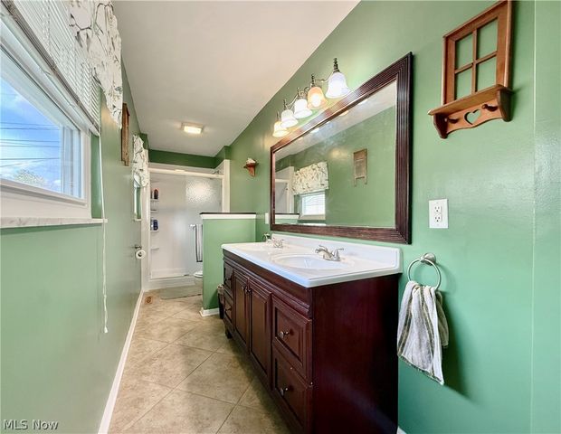 307 Strecker Lane, Marietta, OH 45750