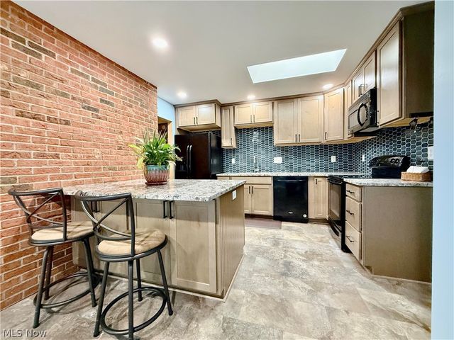 307 Strecker Lane, Marietta, OH 45750