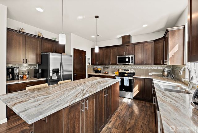 15550 Chad Drive SE, Yelm, WA 98597