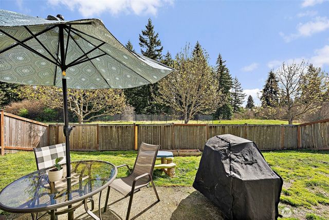 15550 Chad Drive SE, Yelm, WA 98597