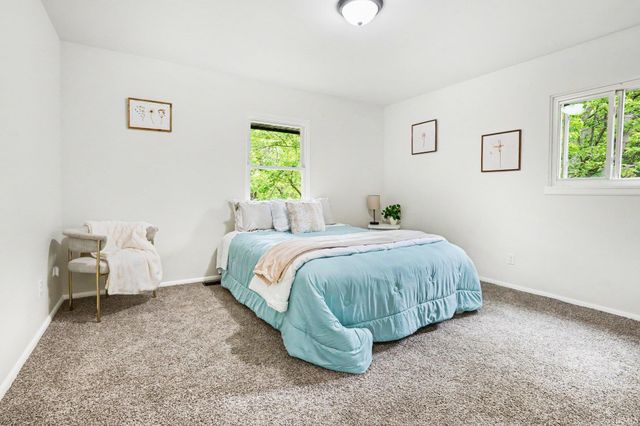 1502 Hickory Place, Goshen, IN 46526
