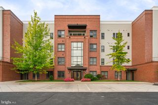 8425 PEACE LILY CT #314, Lorton, VA 22079