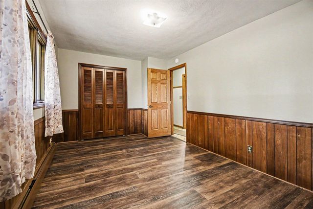 5269 Kenowa Avenue, Grandville, MI 49418
