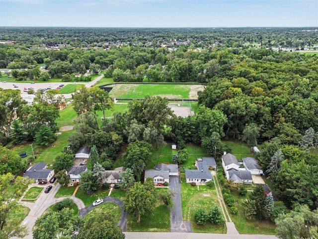 34895 Bridgeman Street, Farmington Hills, MI 48335