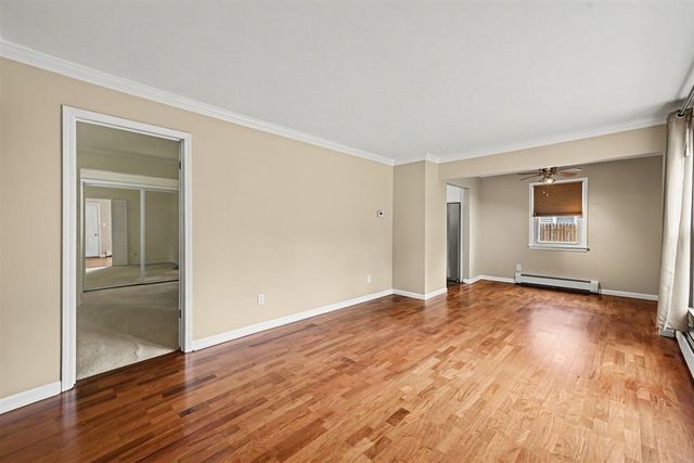 34895 Bridgeman Street, Farmington Hills, MI 48335
