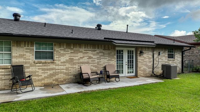 3201 NE 10th Street, Mineral Wells, TX 76067