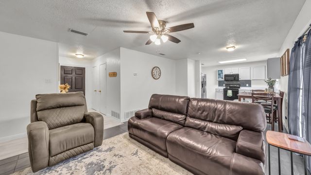 3201 NE 10th Street, Mineral Wells, TX 76067