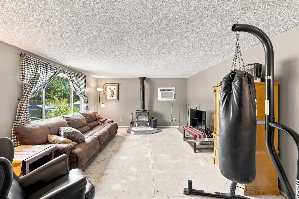 3106 S Bowdish Rd, Spokane Valley, WA 99206 photo 5