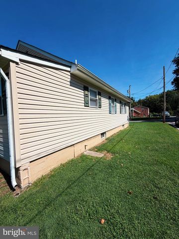 200 BRYLGON AVE, New Castle, DE 19720