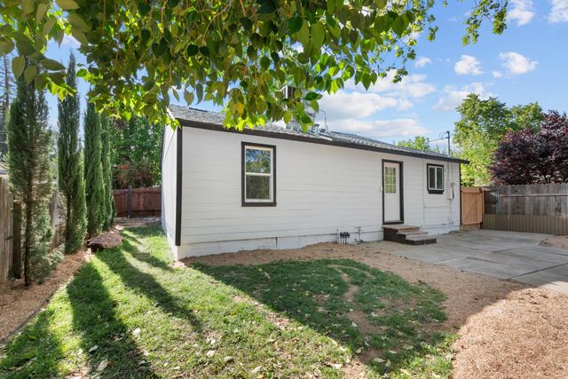 8228 Mariposa Ave, Citrus Heights, CA 95610