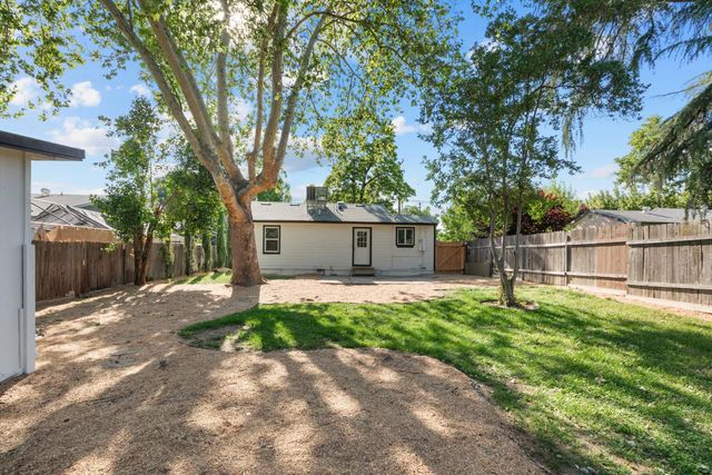 8228 Mariposa Ave, Citrus Heights, CA 95610