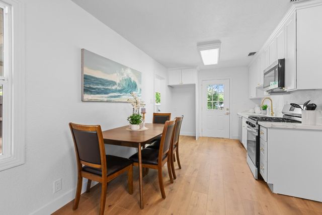 8228 Mariposa Ave, Citrus Heights, CA 95610