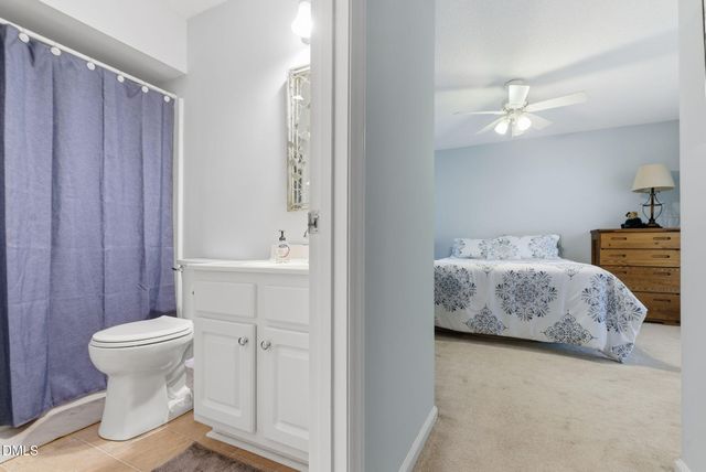 2831 Edridge Court 202, Raleigh, NC 27612