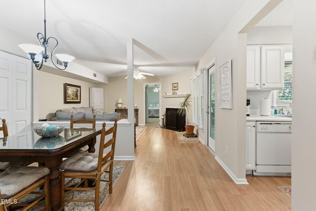 2831 Edridge Court 202, Raleigh, NC 27612