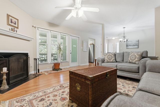 2831 Edridge Court 202, Raleigh, NC 27612