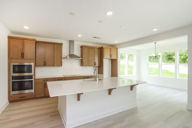 2313 WILLIAMSPORT LANDING, Columbia, TN 38401