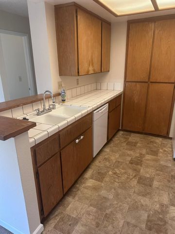 952 Cherry Glen Ter, Fremont, CA 94536