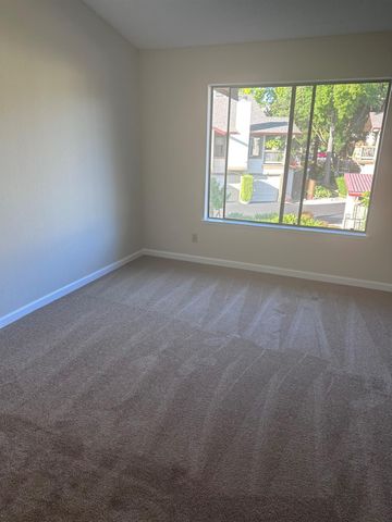 952 Cherry Glen Ter, Fremont, CA 94536