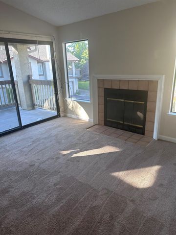 952 Cherry Glen Ter, Fremont, CA 94536