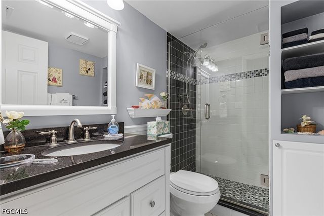 4821 S Landings DR 205, Fort Myers, FL 33919